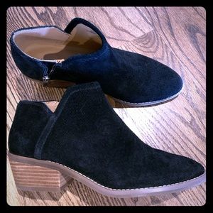Lucky LP-Farel booties.